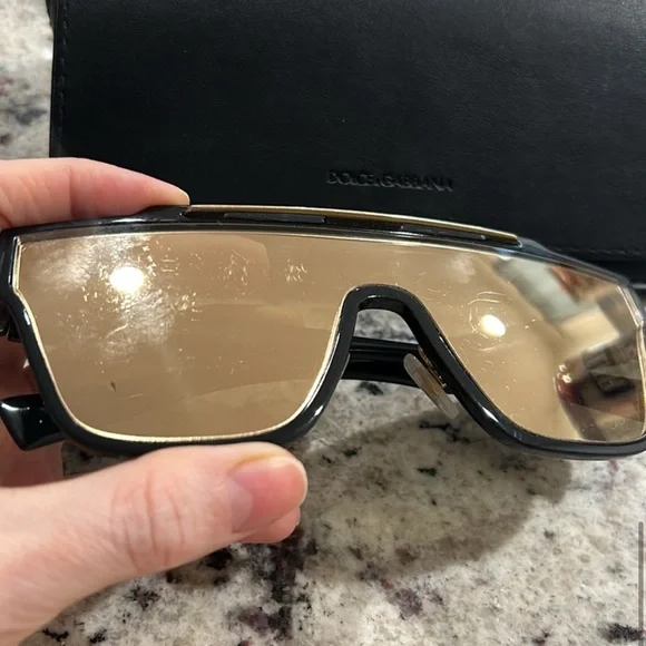 Dolce & Gabbana Black and Gold Oversized Sunglasses - Picture 9 of 9